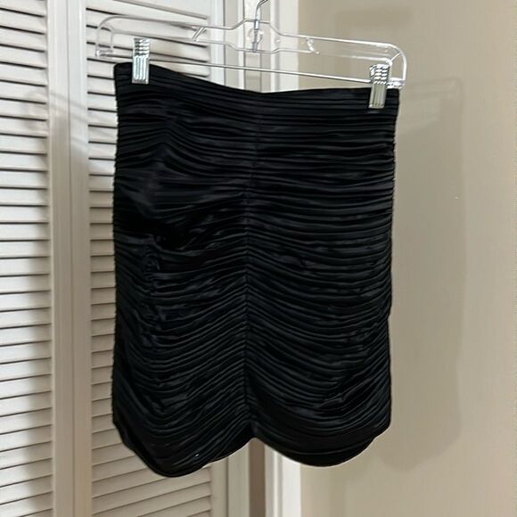 ZARA PLEATED SKIRT  - Picture 2 of 7